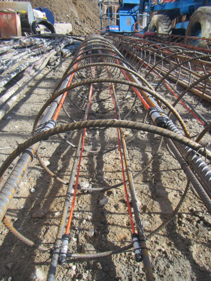 instrumented pile cage